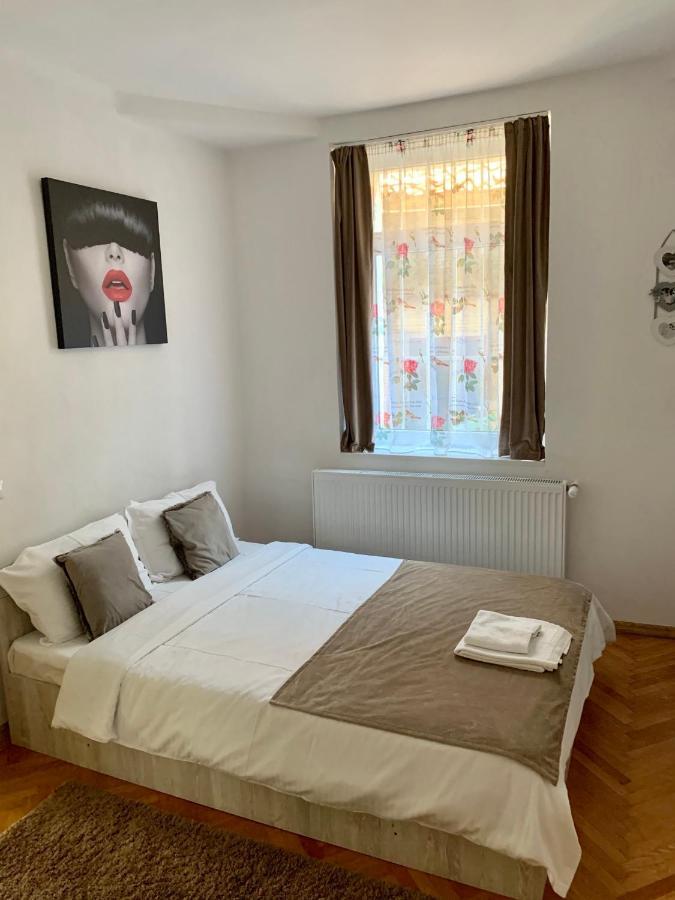 36 Central Residence Брашов Екстериор снимка