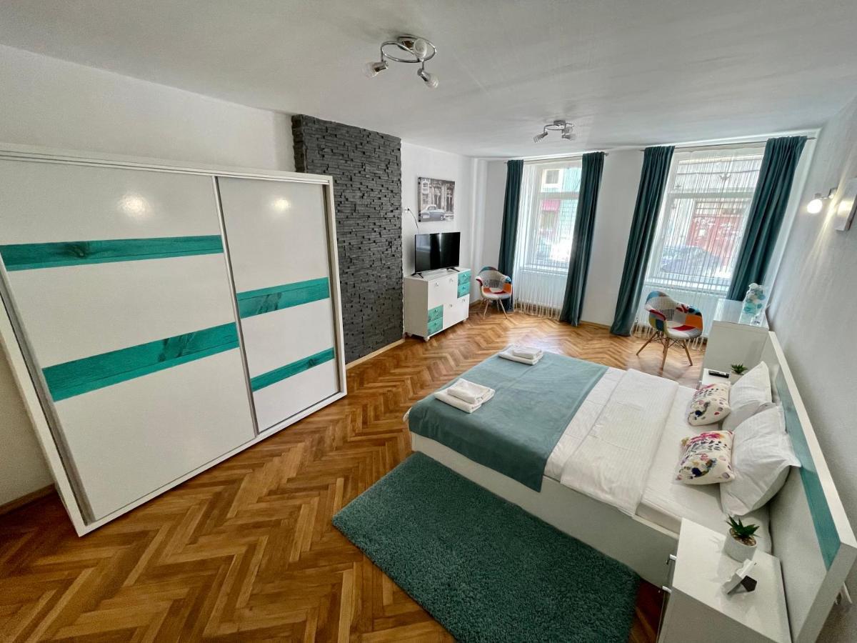 36 Central Residence Брашов Екстериор снимка