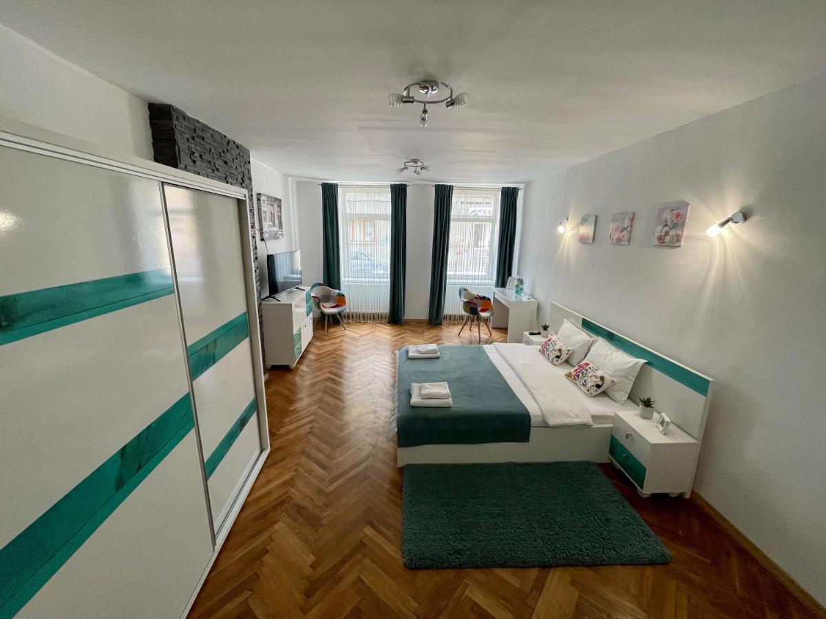 36 Central Residence Брашов Екстериор снимка