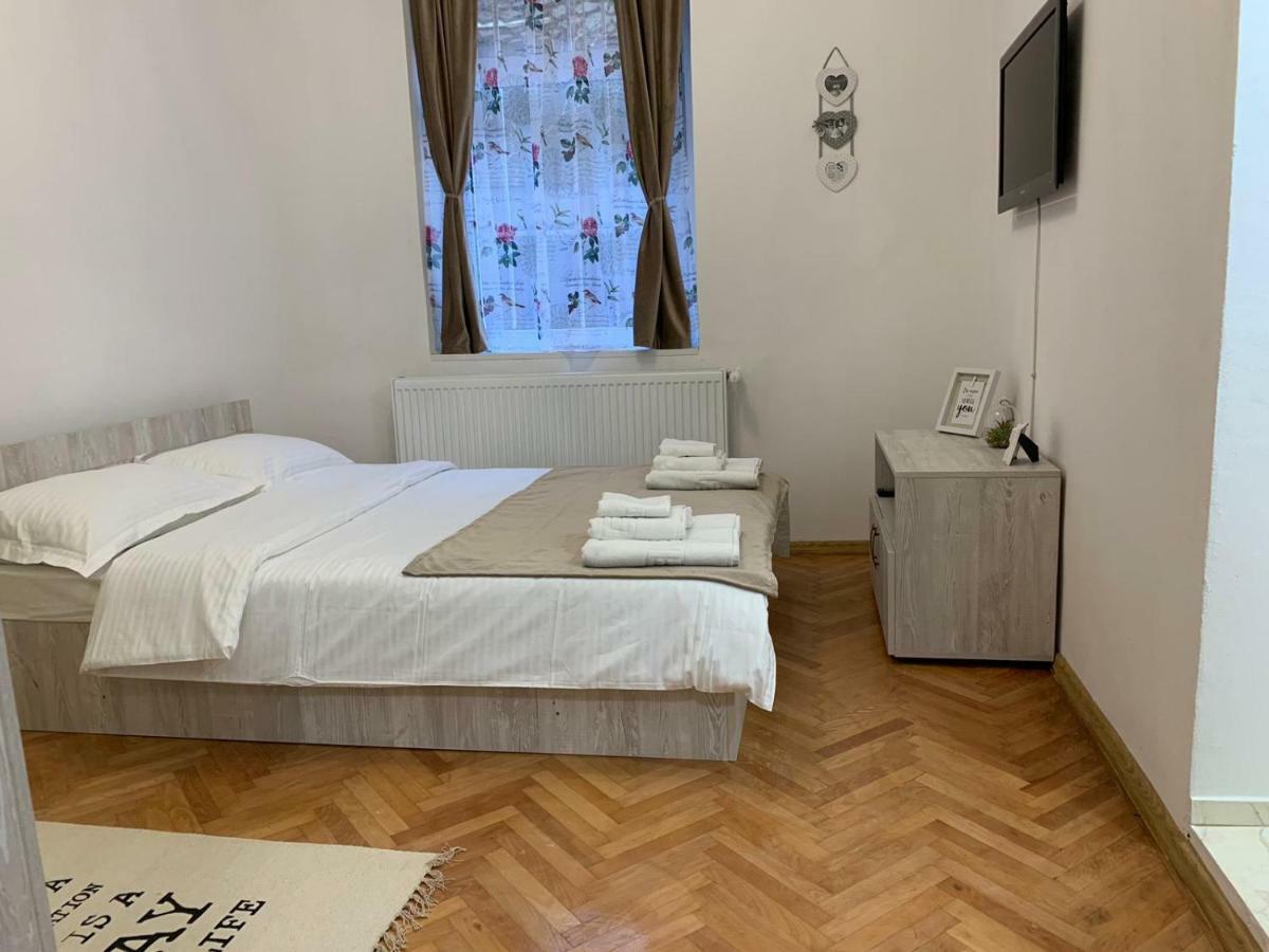 36 Central Residence Брашов Екстериор снимка